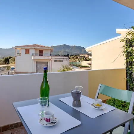 Holos Konukevi Capoterra