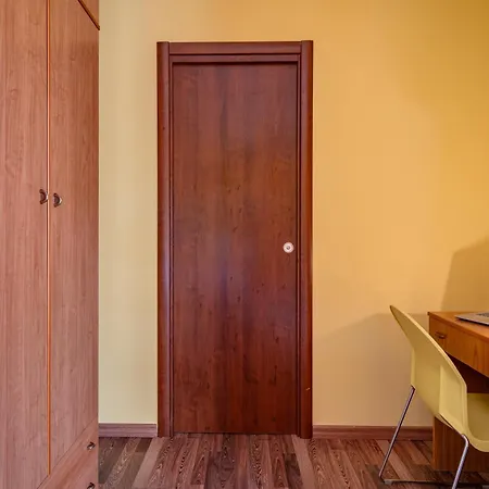 Guest house Holos