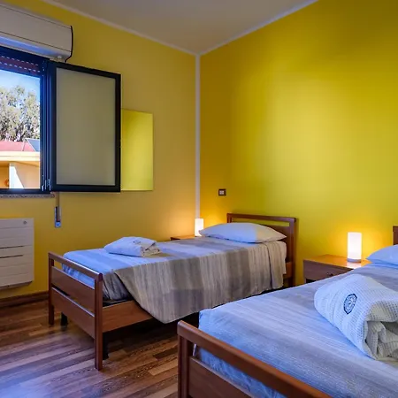 Holos Guest house