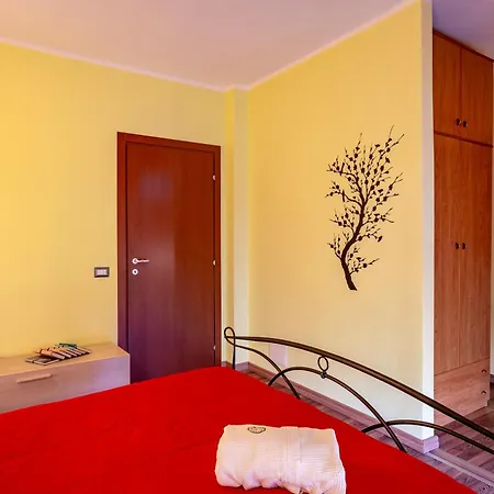 Guest house Holos